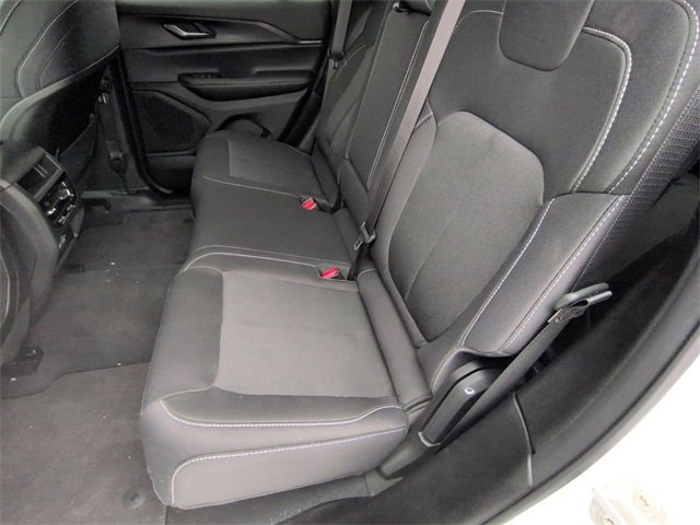 Used 2024 Jeep Grand Cherokee Laredo X image 21