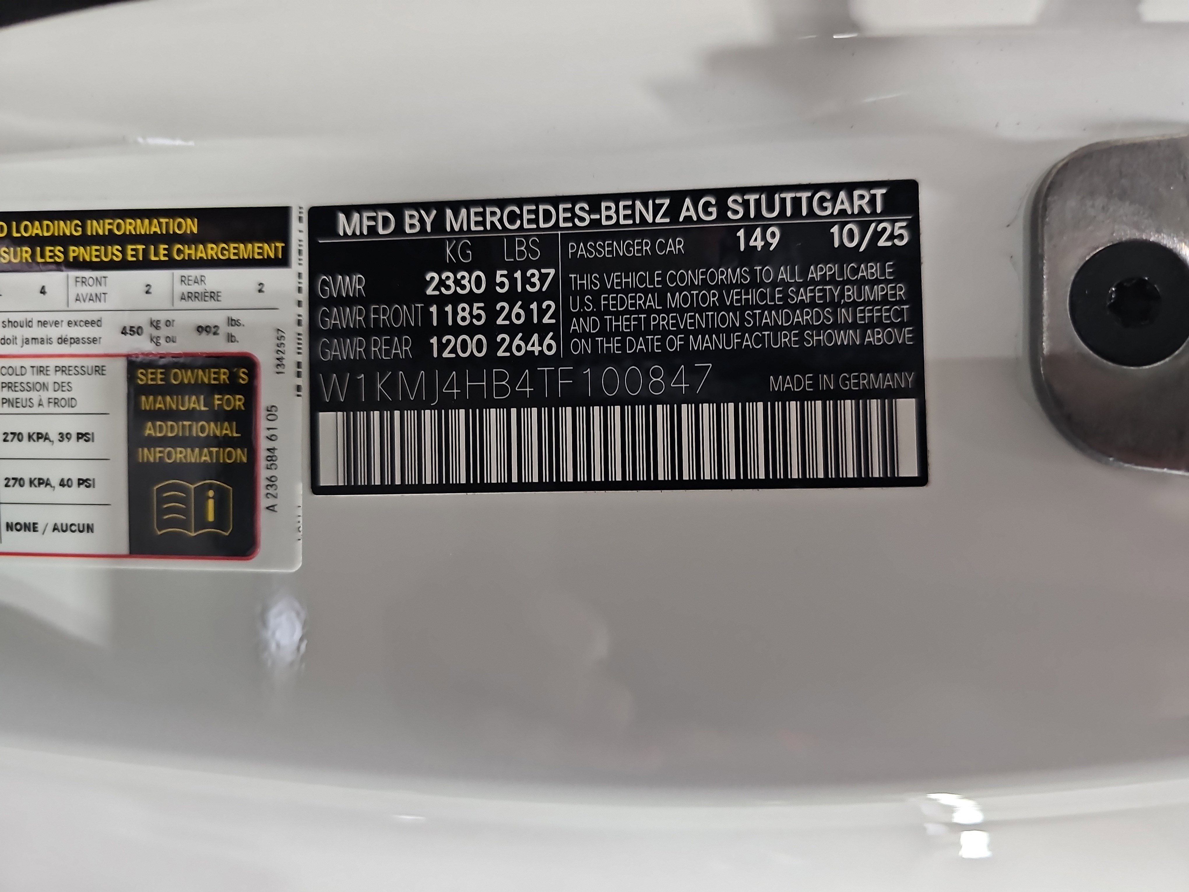 Certified 2026 Mercedes-Benz CLE 300 4MATIC Coupe image 39