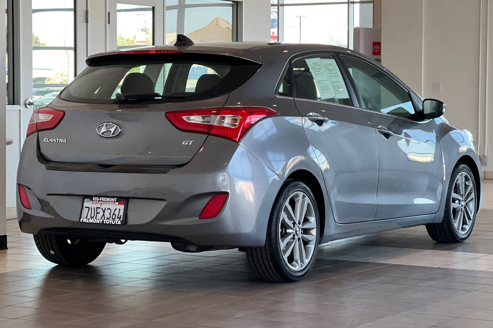 Used 2016 Hyundai Elantra GT w/ Option Group 03 FWD image 4
