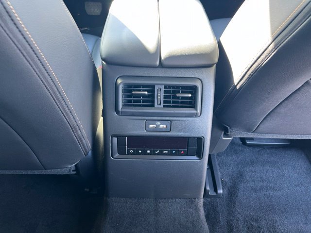 Certified 2024 MAZDA CX-90 3.3 Turbo w/ Select Package AWD/4WD image 16