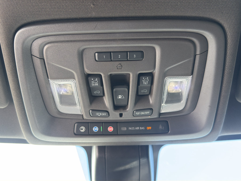 Used 2021 Chevrolet Silverado 2500 LTZ w/ LTZ Convenience Package AWD/4WD image 27