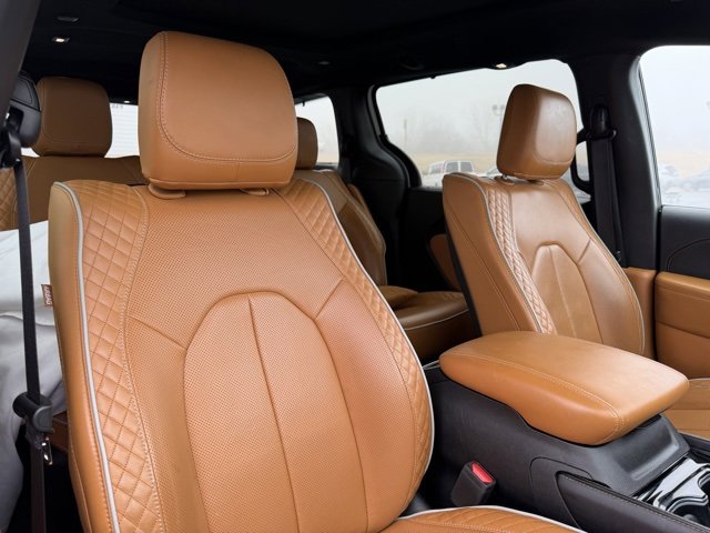 Used 2022 Chrysler Pacifica Pinnacle image 11