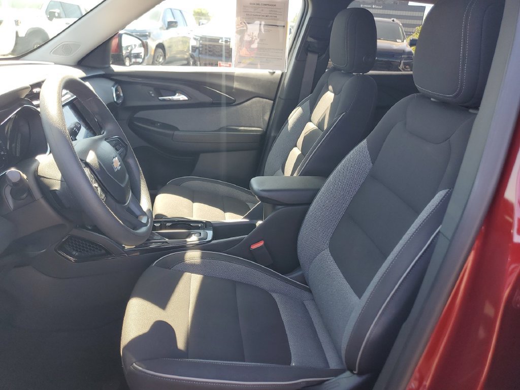 Used 2023 Chevrolet TrailBlazer LT w/ Convenience Package AWD/4WD image 19