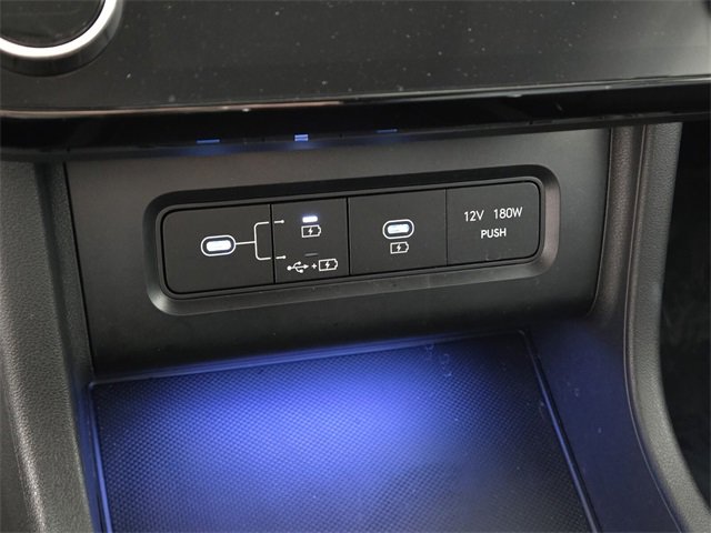 Used 2025 Hyundai Tucson Limited image 40