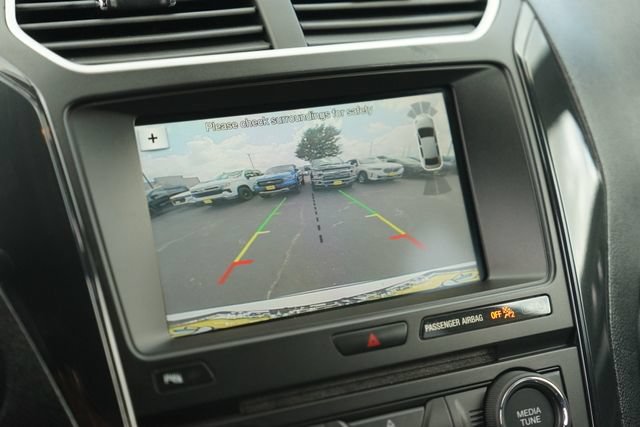 Used 2017 Ford Explorer XLT w/ Equipment Group 202A FWD image 29