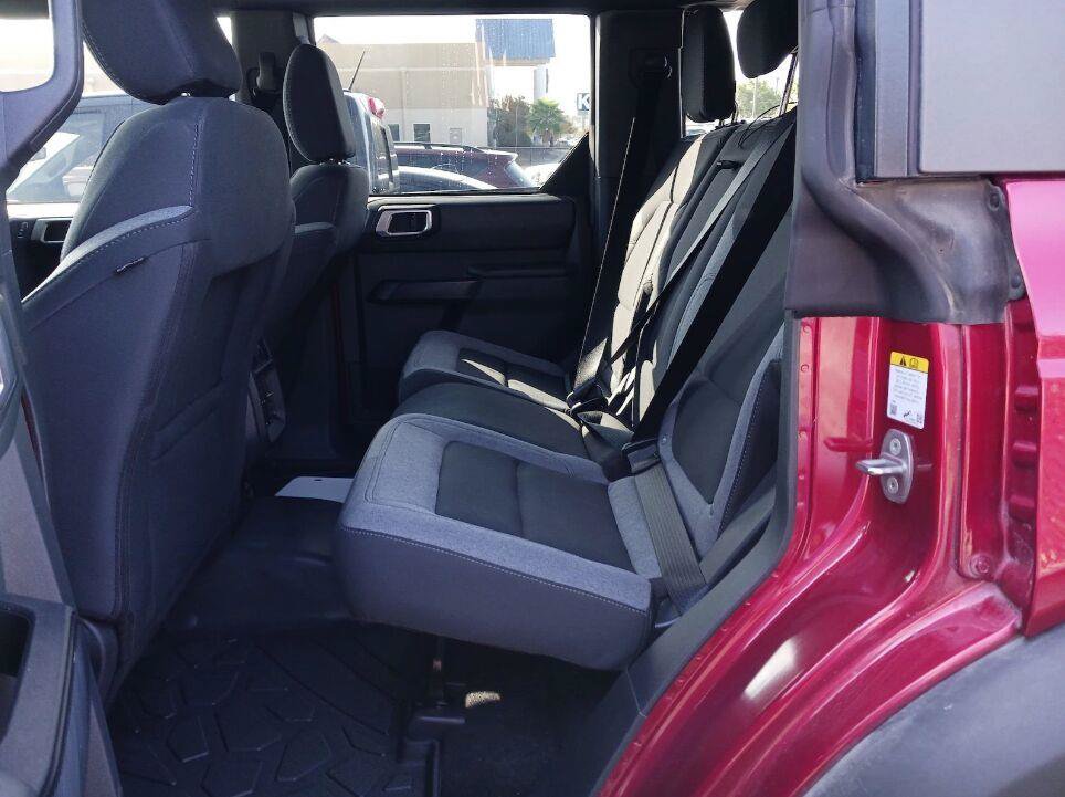 Used 2025 Ford Bronco Big Bend AWD/4WD image 7