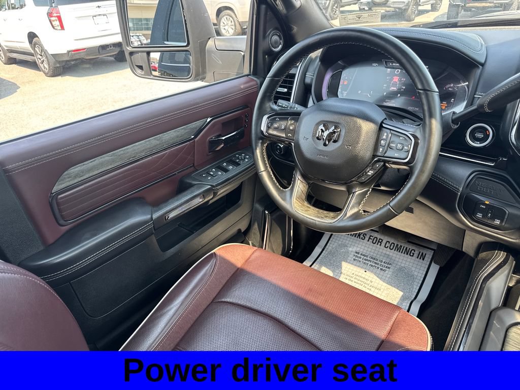Used 2025 RAM 3500 Limited AWD/4WD image 10