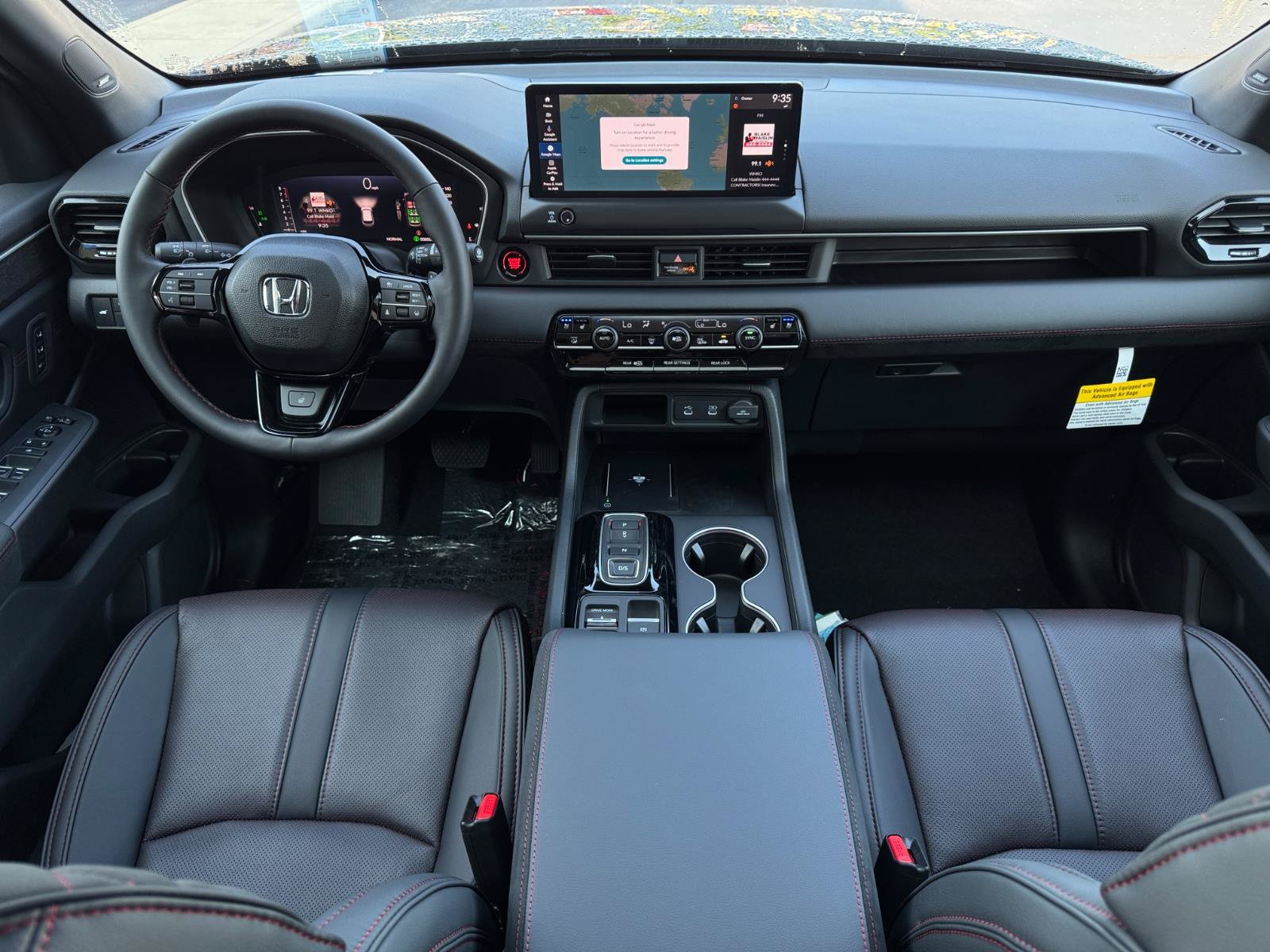 New 2026 Honda Pilot Black Edition image 4