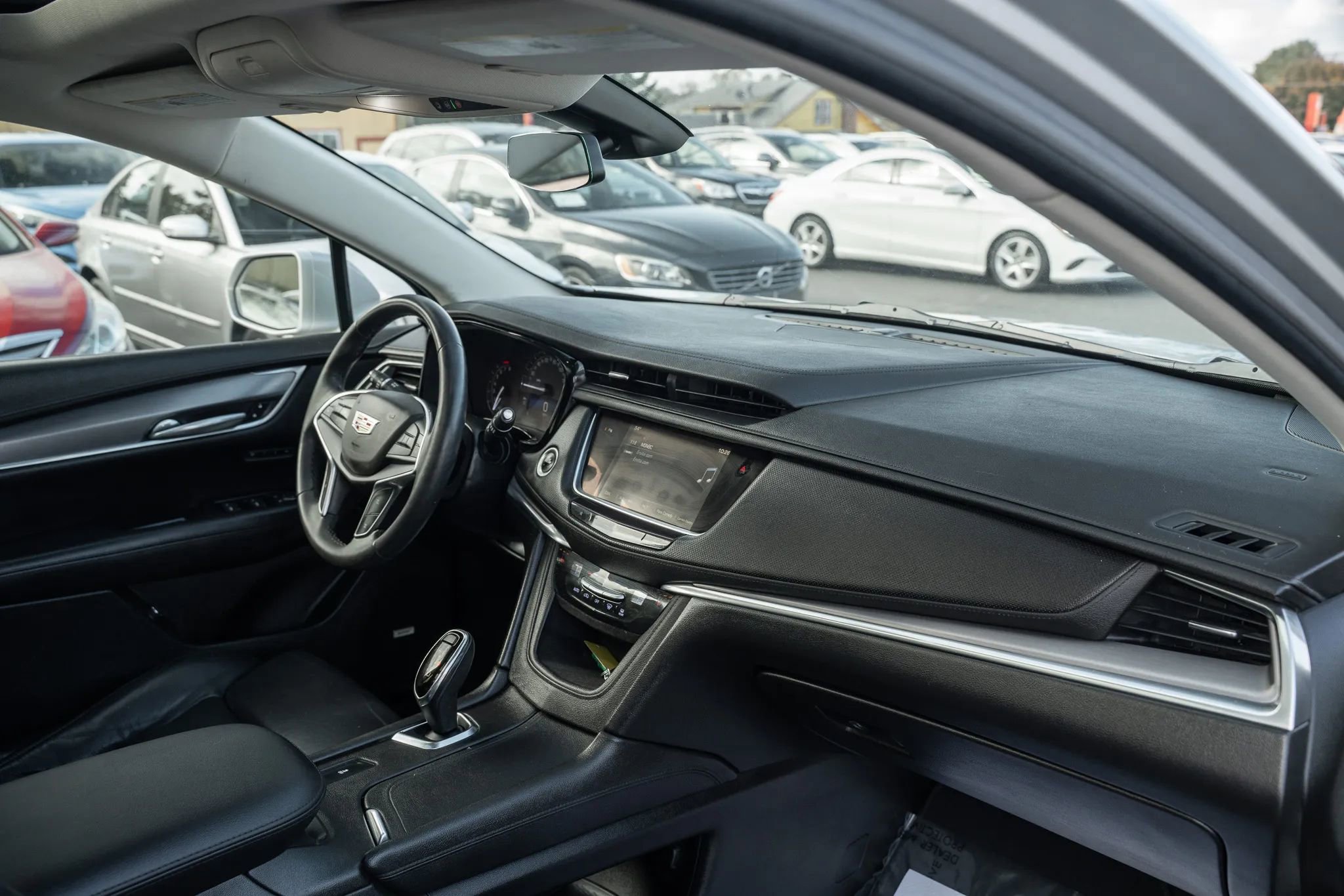 Used 2017 Cadillac XT5 Luxury w/ LPO, Wheel Lock Package image 13