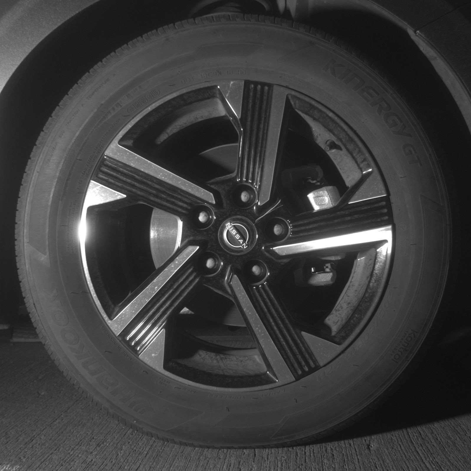 Used 2025 Nissan Sentra SV image 13