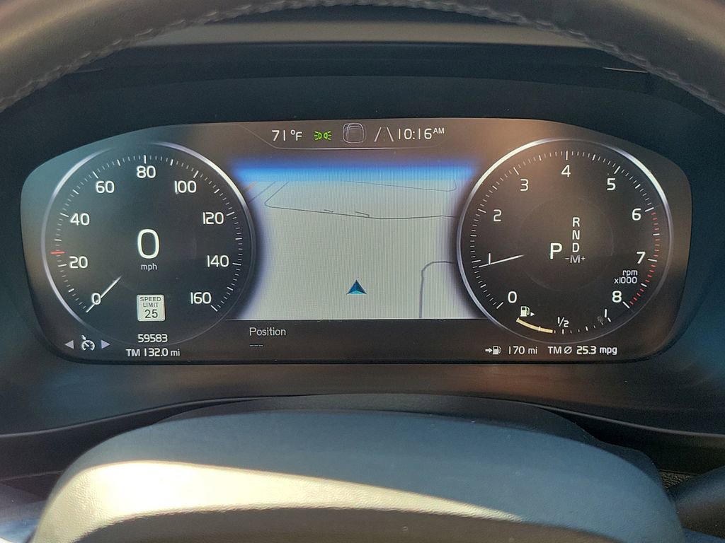 Used 2022 Volvo XC40 T4 Inscription w/ Protection Package image 25