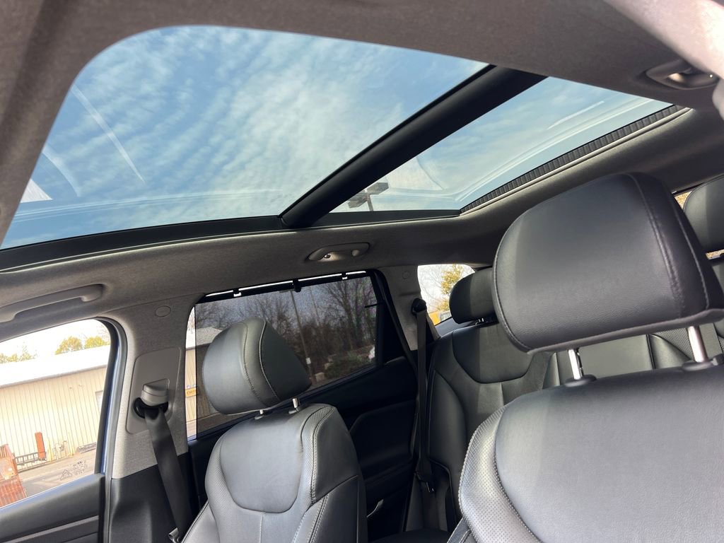 Used 2019 Hyundai Santa Fe AWD image 13