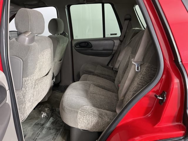 Used 2002 Chevrolet TrailBlazer LS w/ Preferred Equipment Group AWD/4WD image 23