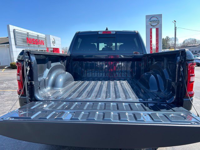 New 2026 RAM 1500 Big Horn w/ Night Edition AWD/4WD image 9