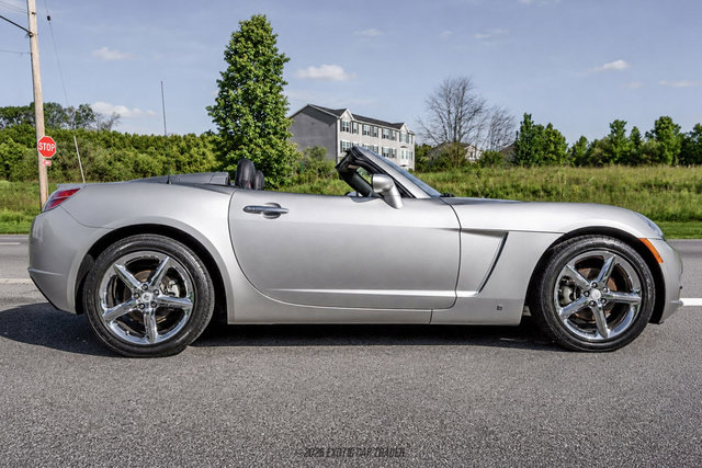 Used 2008 Saturn Sky Red Line RWD image 9
