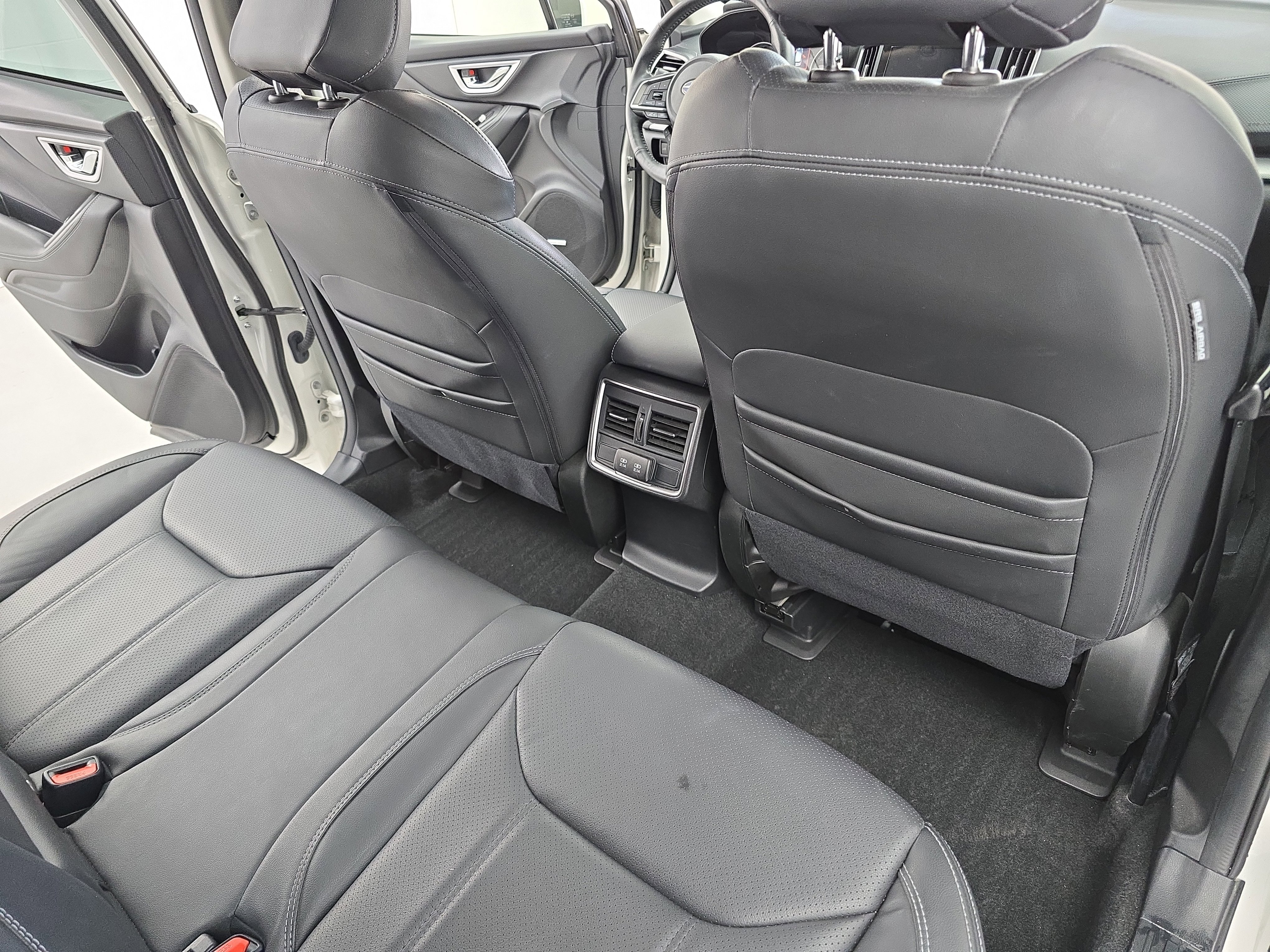 Used 2020 Subaru Forester Limited w/ Popular Package #3 image 11