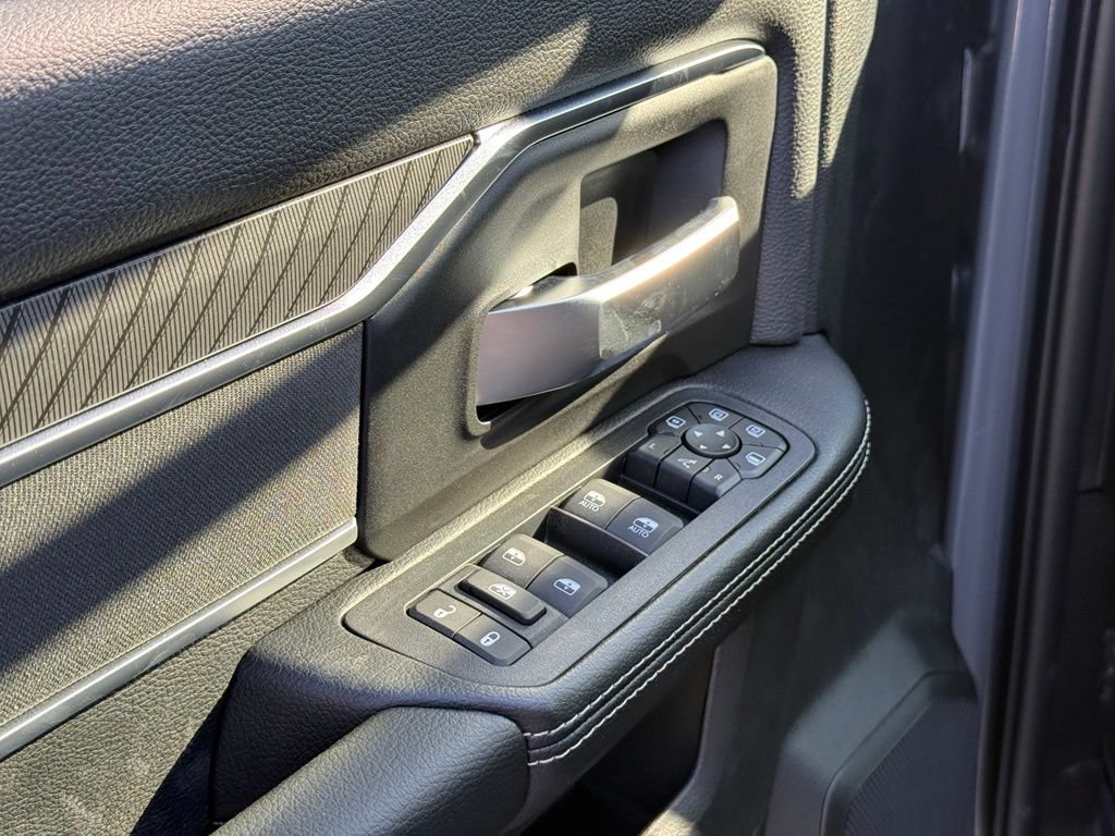 New 2027 RAM 2500 Big Horn AWD/4WD image 12