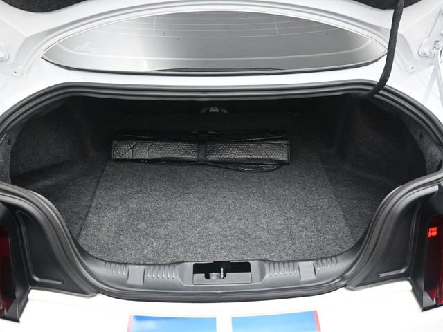 Used 2017 Ford Mustang Shelby GT350R w/ GT350R Equipment Group 920A image 17