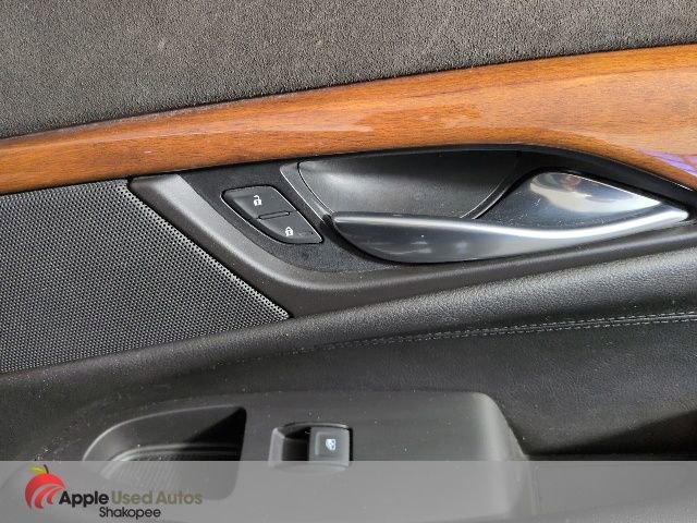 Used 2015 Cadillac Escalade Luxury image 47