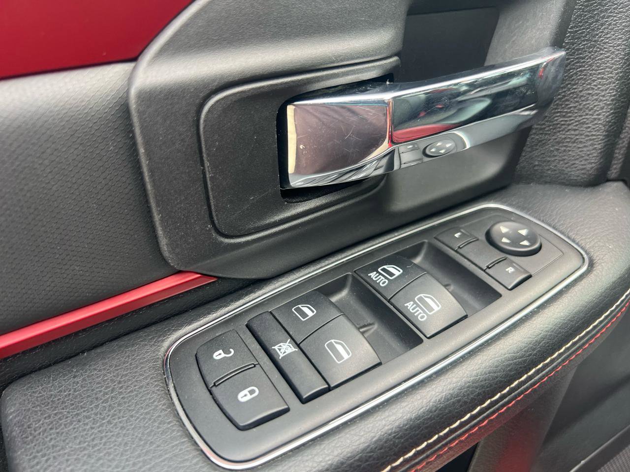 Used 2016 RAM 1500 Rebel AWD/4WD image 76