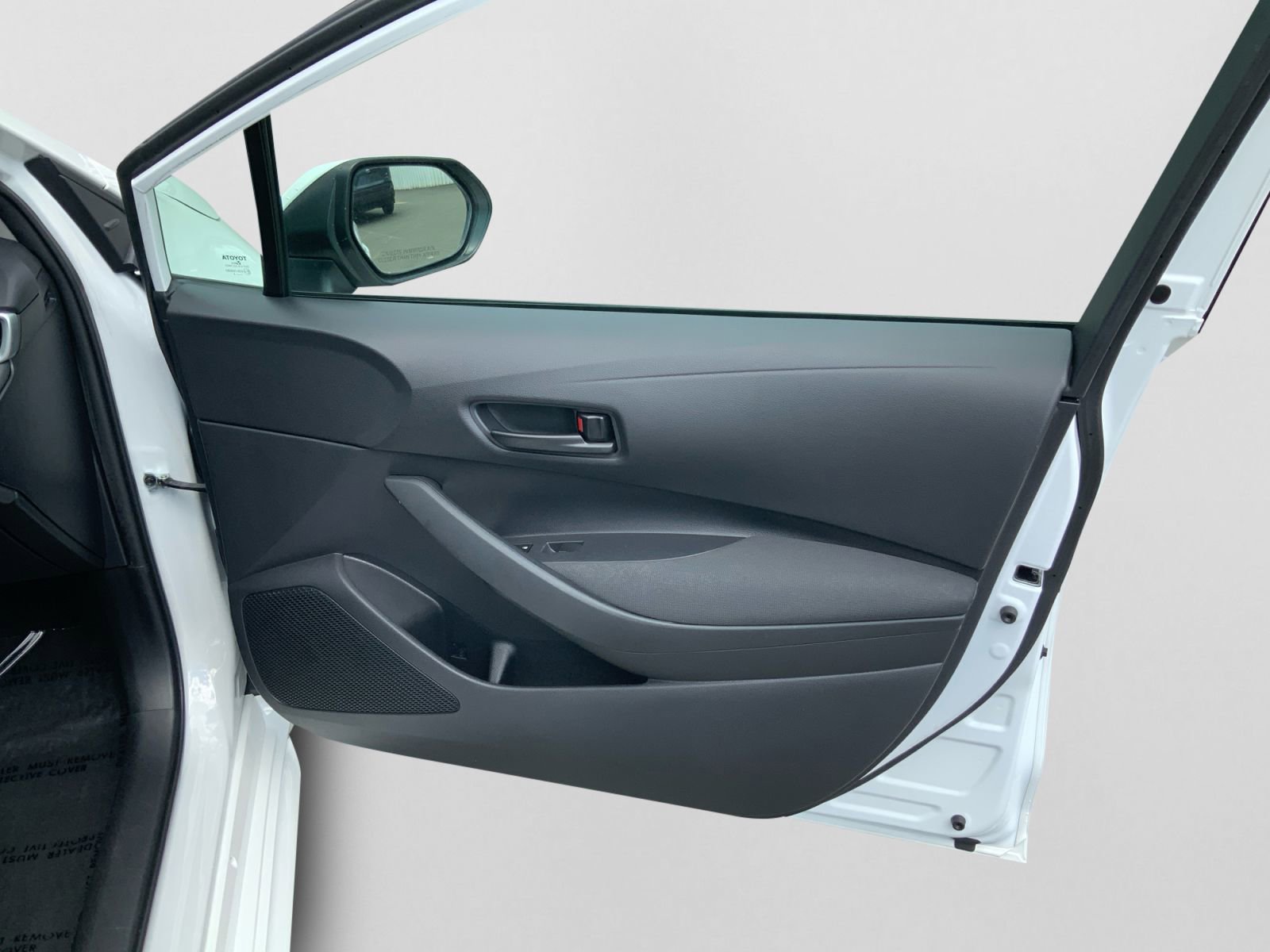 Used 2023 Toyota Corolla LE FWD image 30