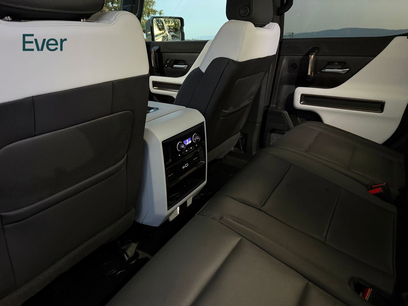 Used 2024 GMC Hummer EV 3X w/ Extreme Off-Road Package image 31