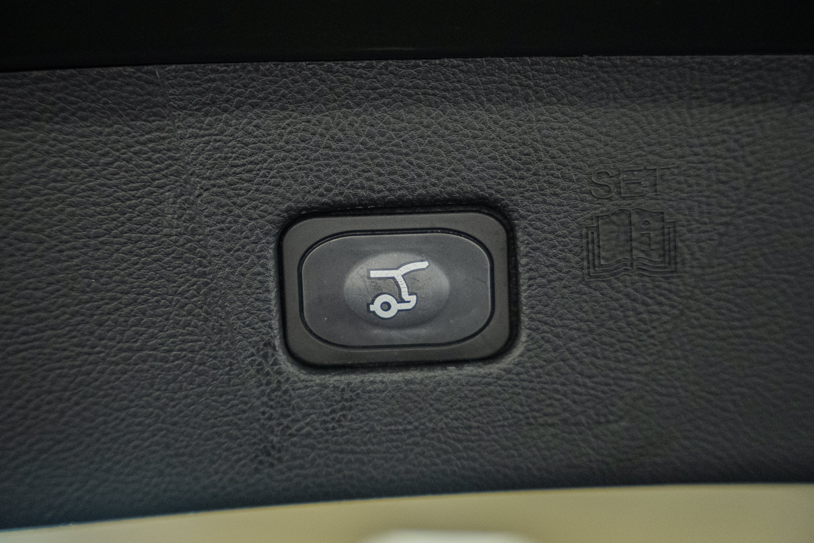 Used 2024 Ford Edge SEL w/ Convenience Package AWD/4WD image 14