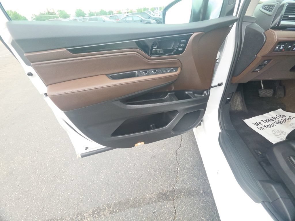 Certified 2025 Honda Odyssey Elite image 13