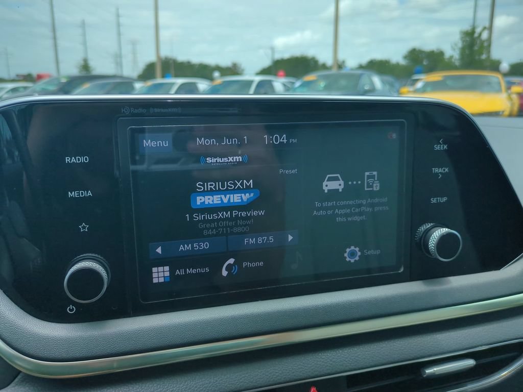Used 2021 Hyundai Sonata SEL w/ Preferred Accessory Package FWD image 18