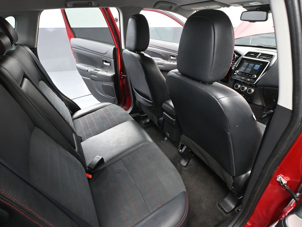 Used 2022 Mitsubishi Outlander Sport SE image 41