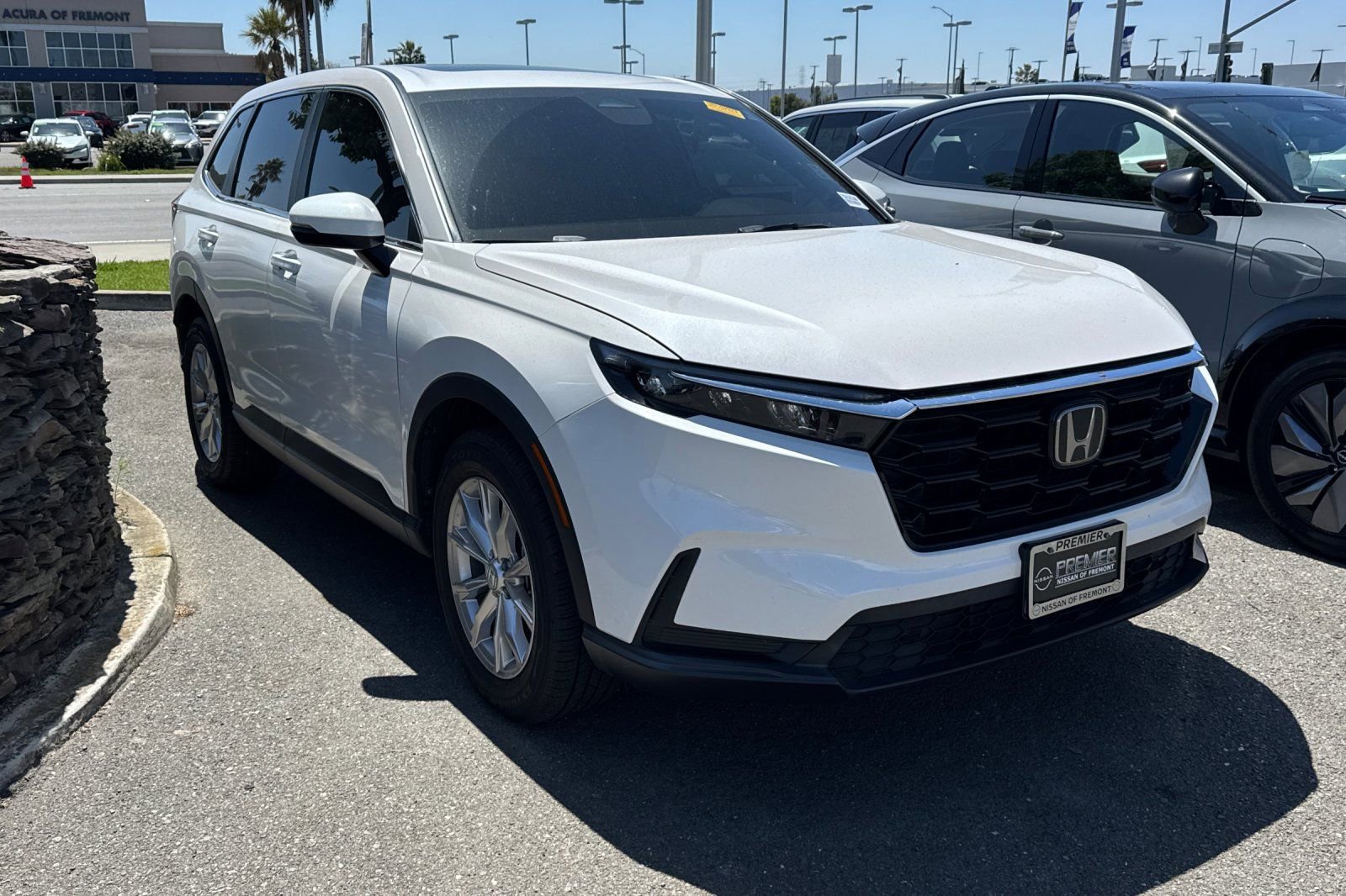 Used 2024 Honda CR-V EX image 2