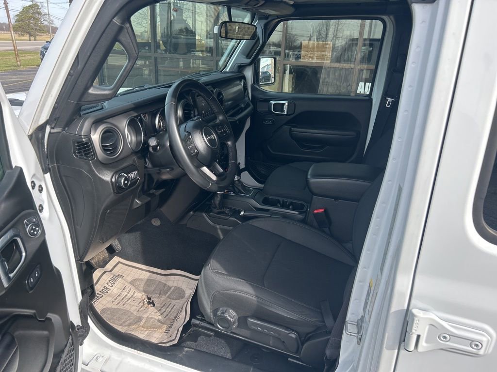 Used 2022 Jeep Wrangler Unlimited Sport AWD/4WD image 13