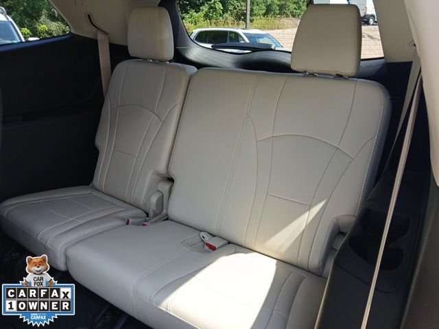 Used 2023 Buick Enclave Essence w/ Experience Buick Package AWD/4WD image 15