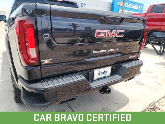 Certified 2022 GMC Sierra 1500 AT4 w/ AT4 Premium Package AWD/4WD image 17