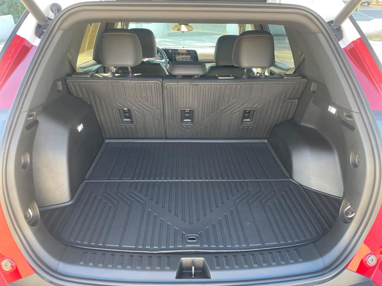 Used 2025 Chevrolet Equinox ACTIV w/ Convenience Package III AWD/4WD image 17