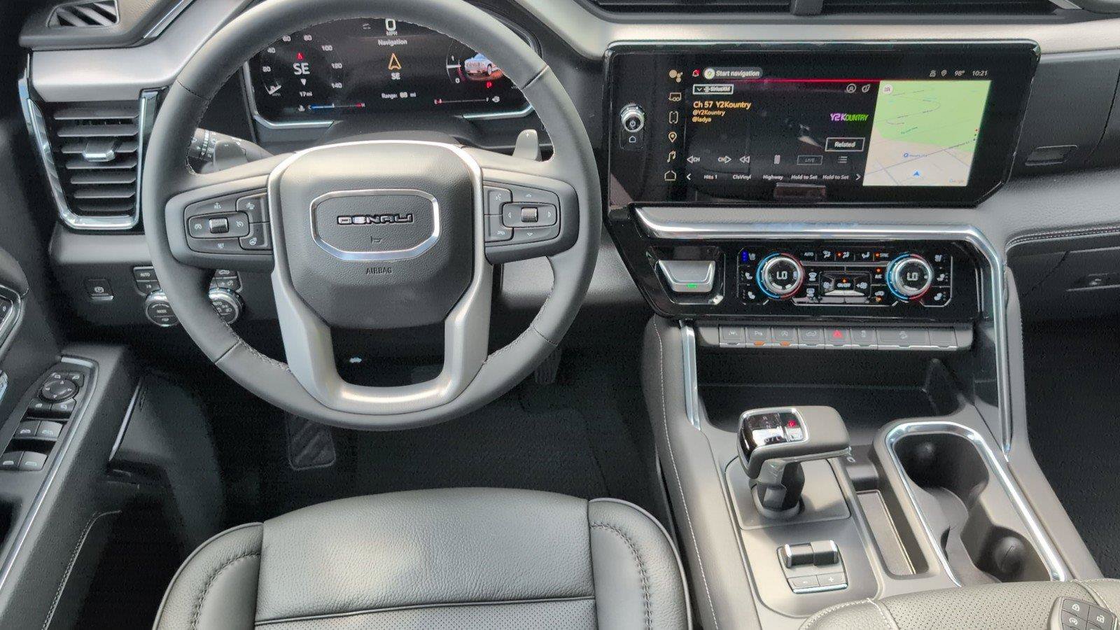 New 2026 GMC Sierra 1500 Denali w/ Denali Reserve Package AWD/4WD image 34