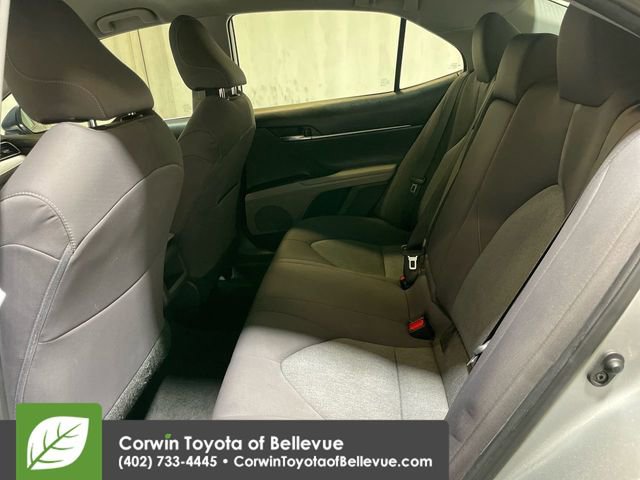 Used 2021 Toyota Camry LE image 18