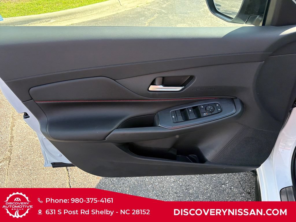 New 2026 Nissan Sentra SR FWD image 10