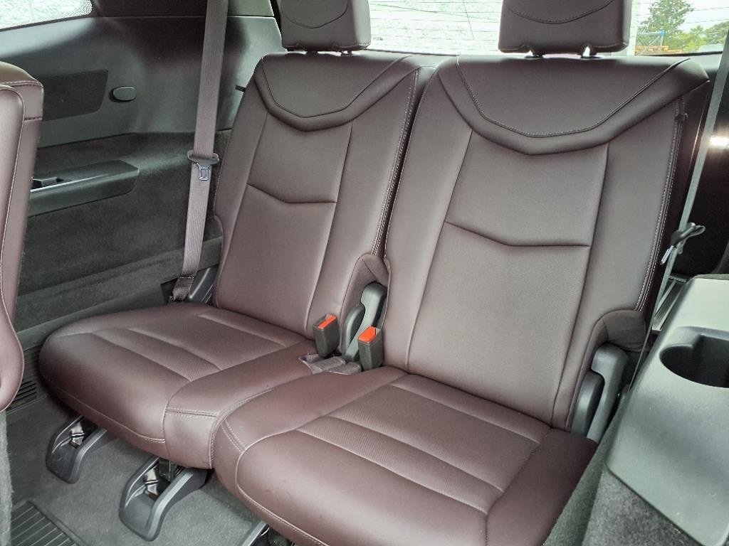 Used 2024 Cadillac XT6 Premium Luxury image 10
