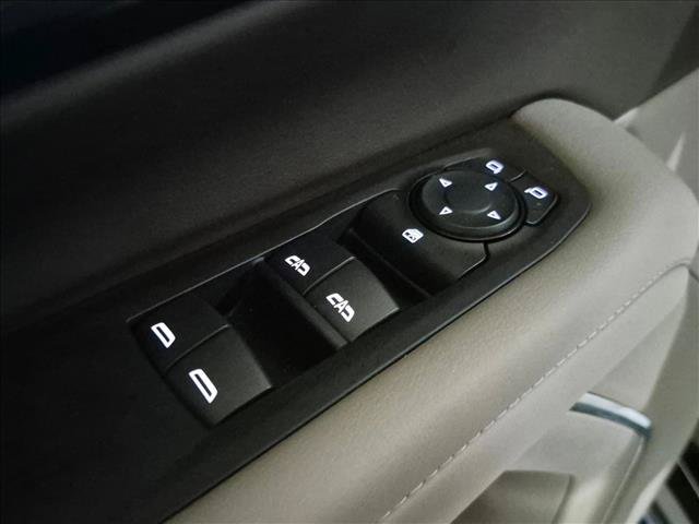 Certified 2025 Chevrolet Suburban LS RWD image 10