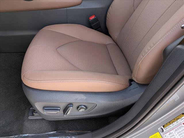 New 2026 Toyota Grand Highlander AWD image 4