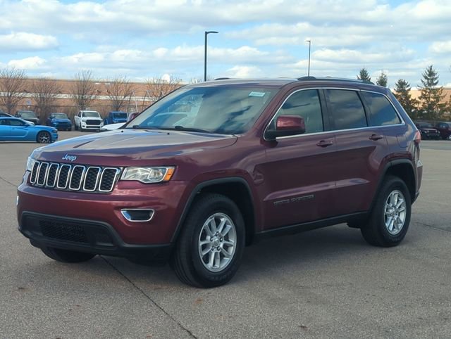 Used 2019 Jeep Grand Cherokee Laredo AWD/4WD image 7