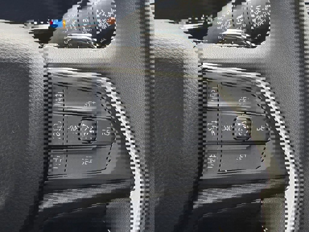 Used 2023 Jeep Grand Cherokee Altitude image 19