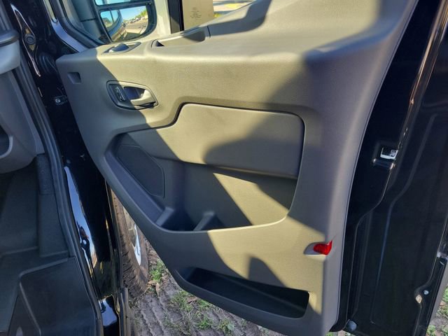 Used 2024 Ford Transit 250 148 Medium Roof w/ Load Area Protection Package image 30