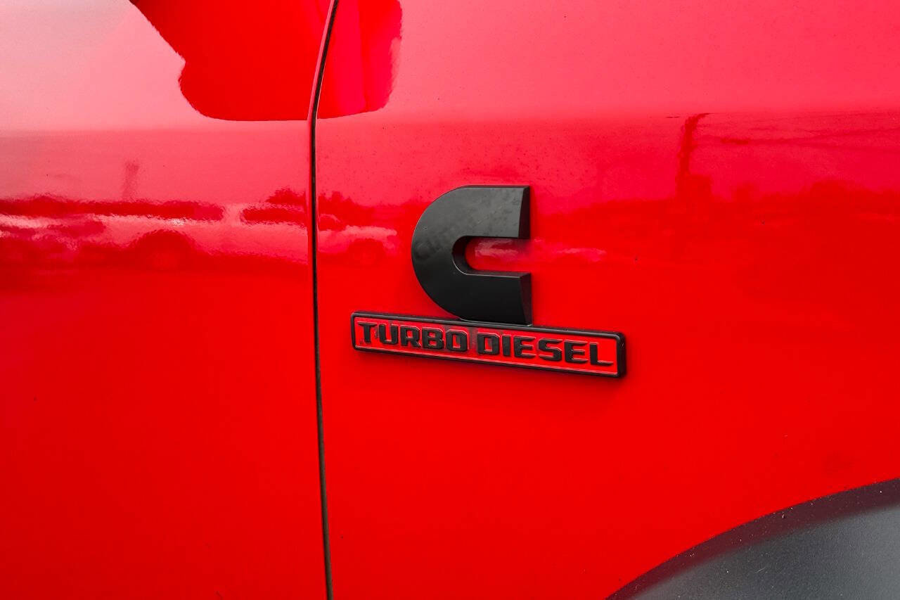 Used 2023 RAM 5500 Tradesman AWD/4WD image 17
