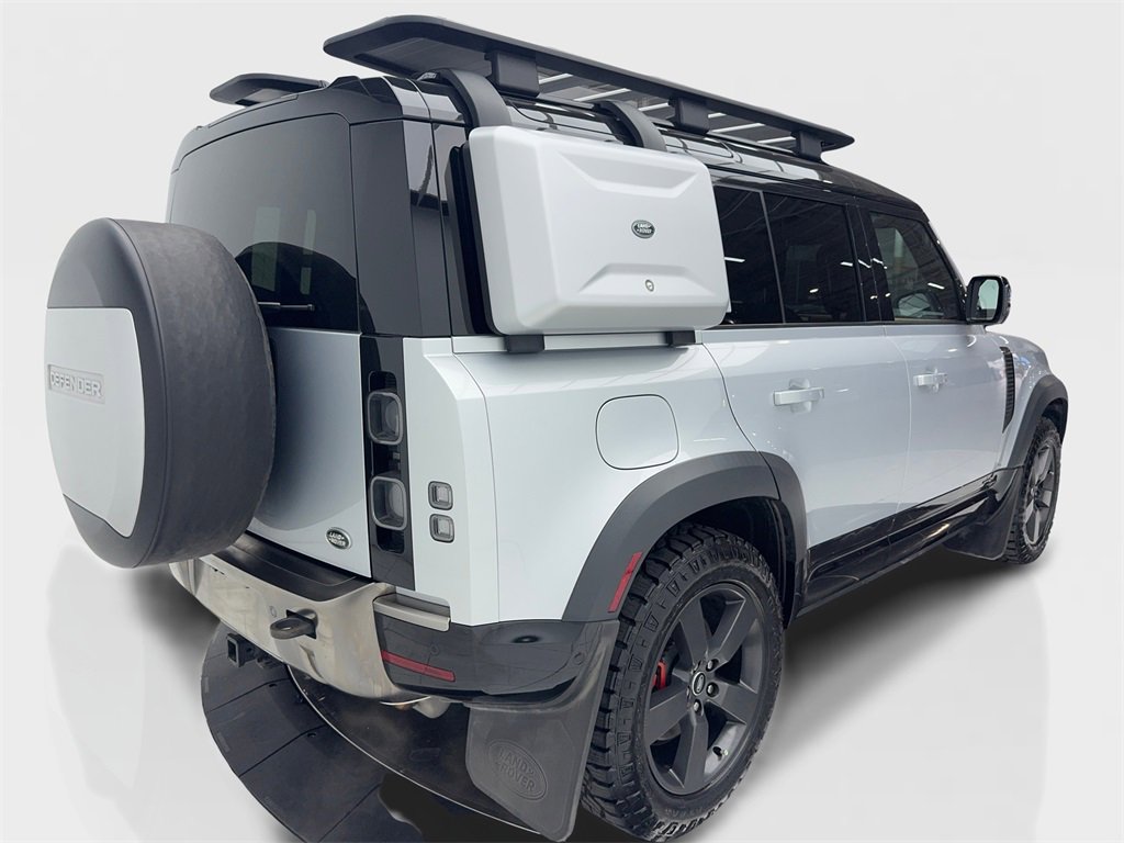 Used 2022 Land Rover Defender 110 X image 10