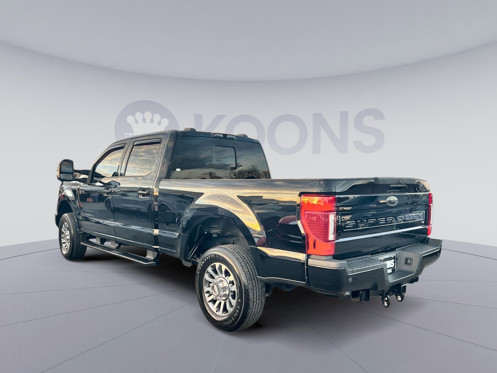 Used 2022 Ford F250 Lariat w/ Lariat Ultimate Package image 4