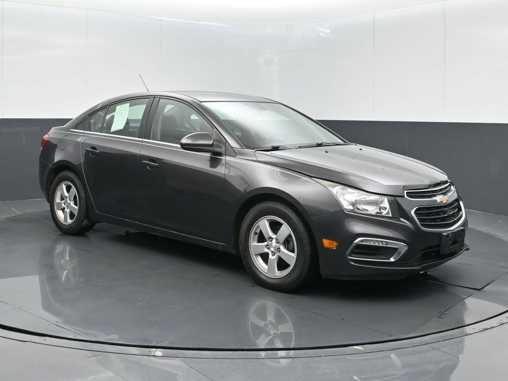 Used 2015 Chevrolet Cruze LT image 28