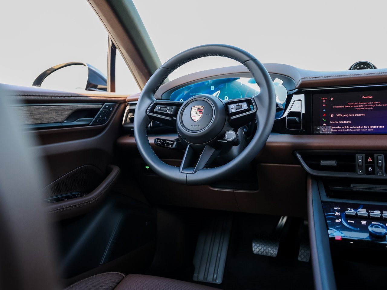 New 2025 Porsche Macan 4 Electric image 25