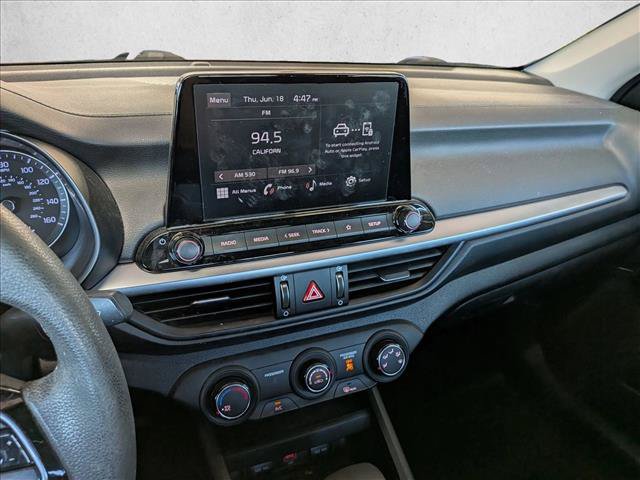 Used 2022 Kia Forte LXS w/ LXS Technology Package FWD image 11